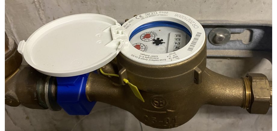 Wasserzähler im Keller verbaut Wasserzähler im Keller verbaut