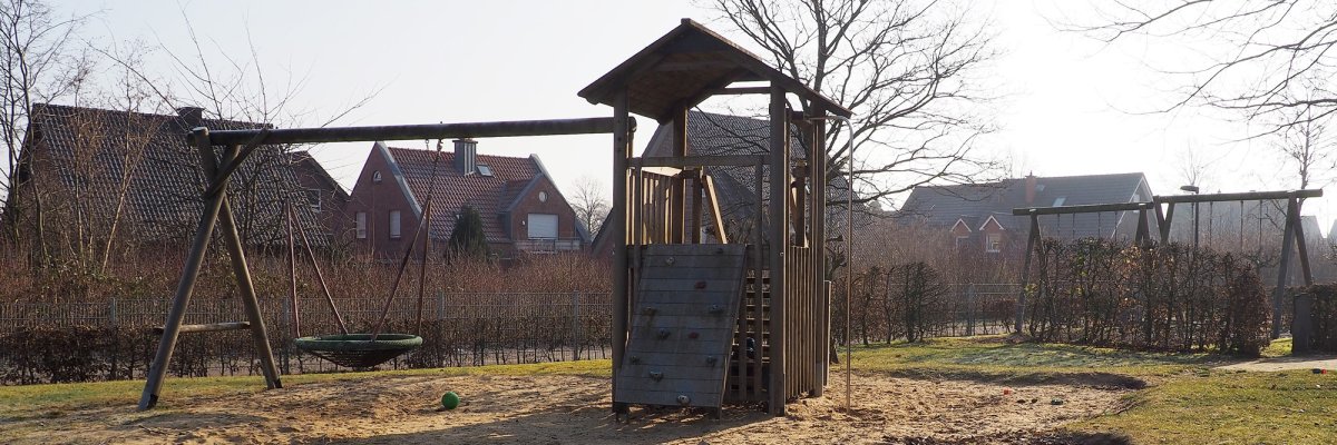 Klettergerät der Kindertageseinrichtung im Wiesengrund
