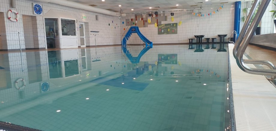 Aufnahme vom Schwimmbecken